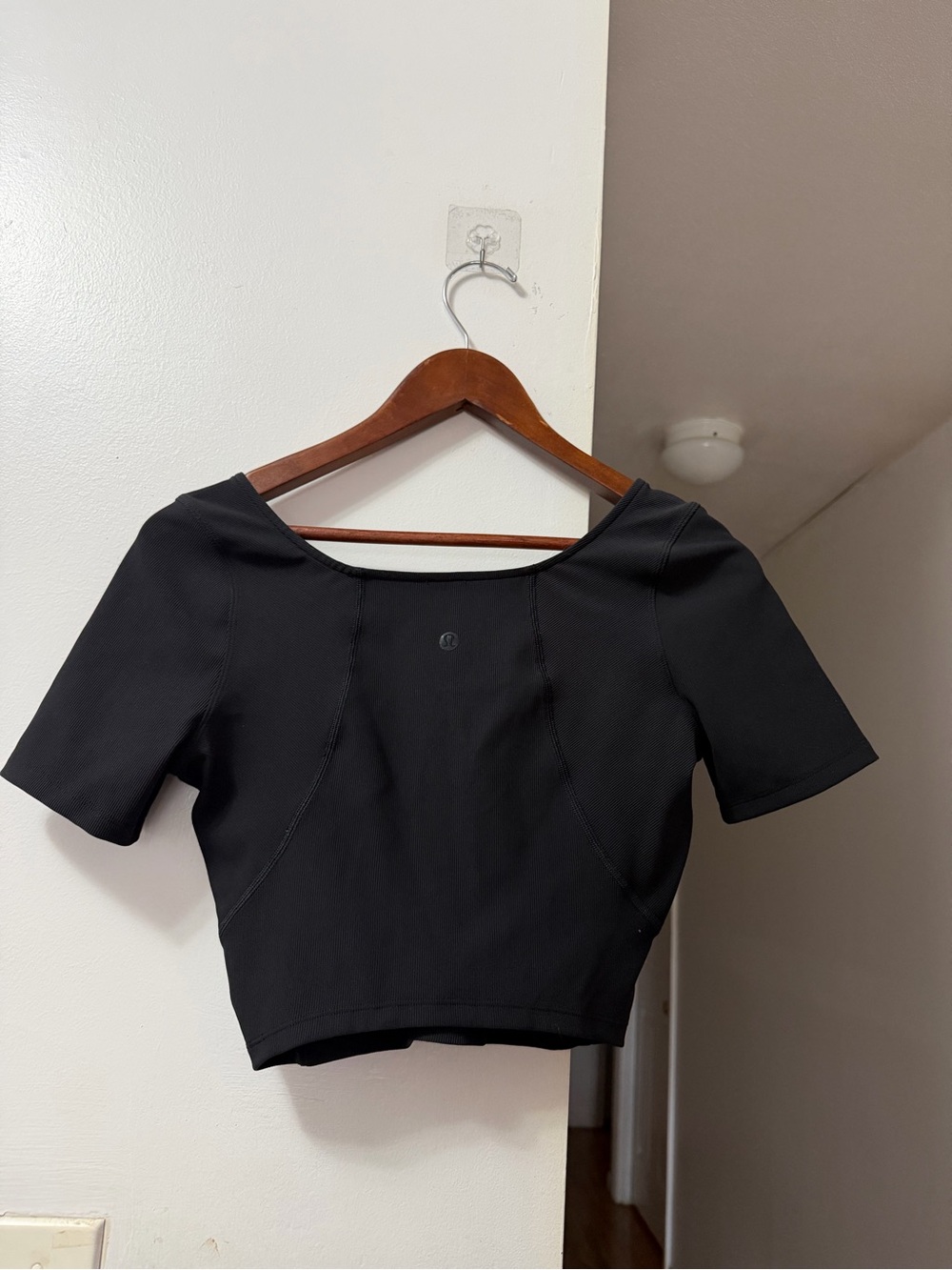 lululemon athletica Black Cropped Scoop-Neck Performance Top